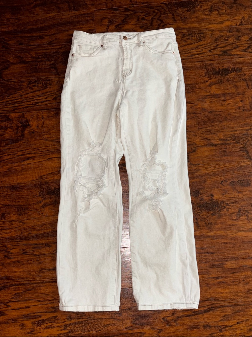 Altar'd State Distressed High-Rise Jeans Wide Leg Ripped Knee White Cotton Denim